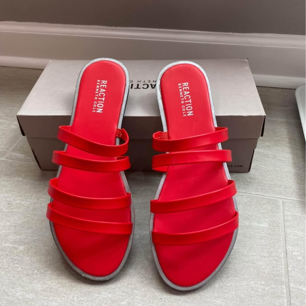 ❤️🆕Kenneth Cole Reaction Red Slide Sandals, 8❤️